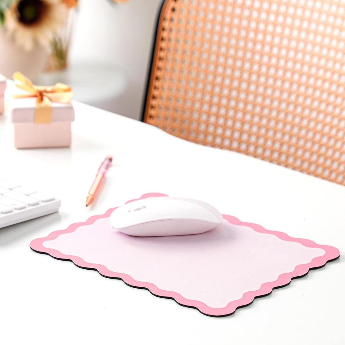 Kingdder Cute Scalloped Mouse Pad Non-Slip Mousepad 9.8x7.9in,Pink