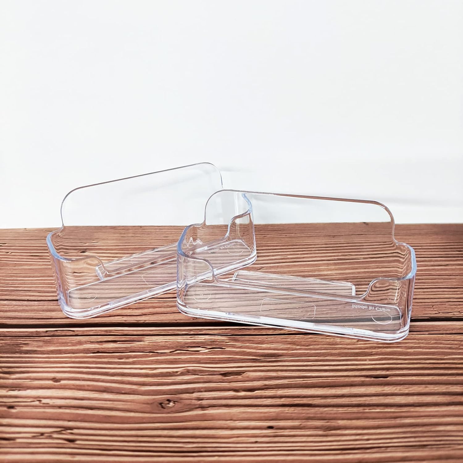 HSYMQ 8 Pack Acrylic Business Card Holder for Desk, Clear Plastic Business Cards Display Holders Stand, Fits 30-50 Business Cards