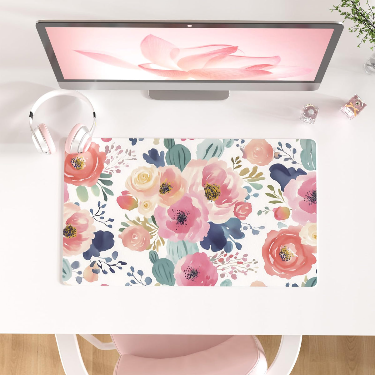 Faux Leather Large Mouse Pad, Office Desk Mat, 31.5"x15.7", Pink Floral