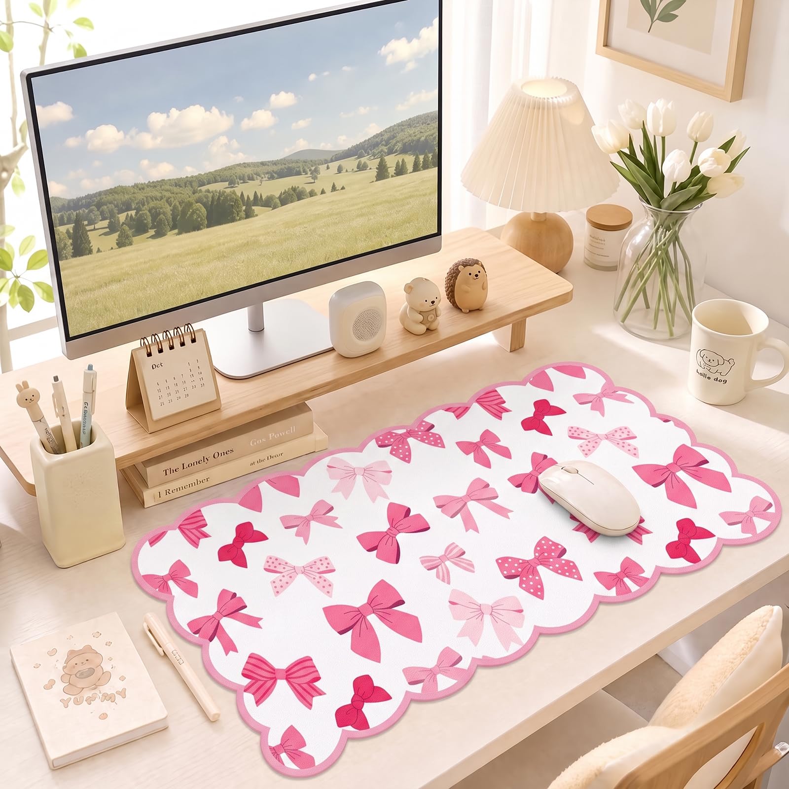 Scalloped Desk Mat,31.5"x15.7" Large Mouse Pad for Desk Pad,Beige