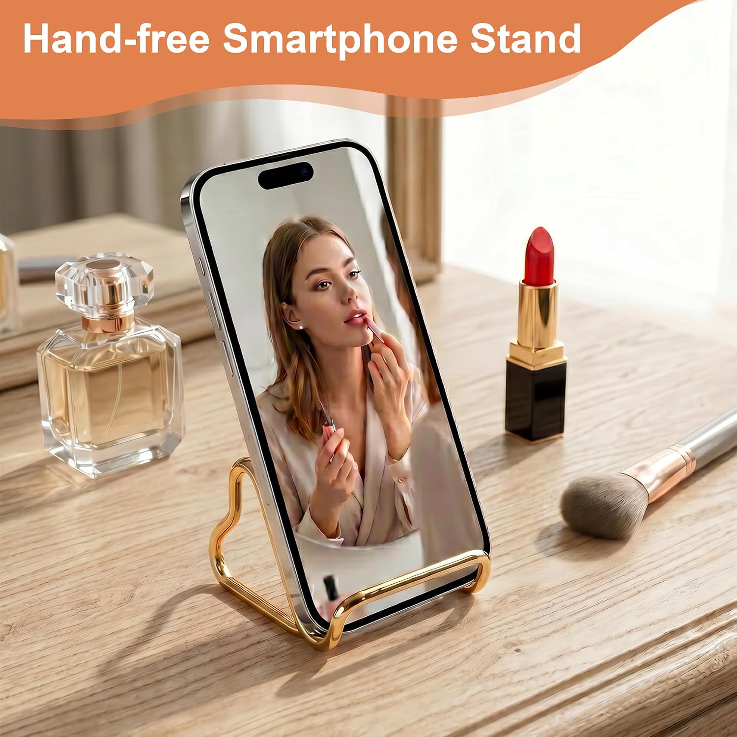 Business Card Holder Desk,Cute Metal Business Cards Holder, Heart Shaped Business Card Display Stand for Men & Women, Small Smartphone Stand & Photo Holder for Office Vendor Booth (Gold)