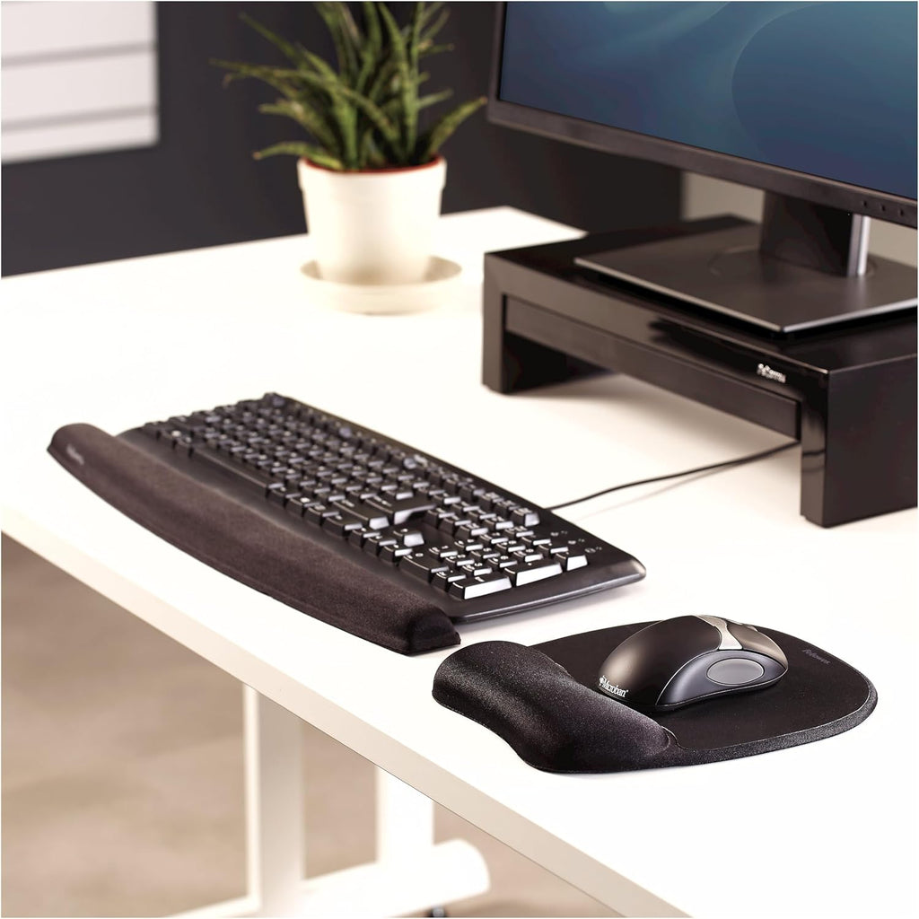 Fellowes Memory Foam Mouse Pad/Wrist Rest- Black (9176501)